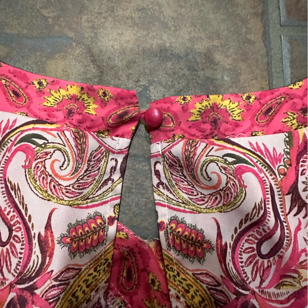 Buckle Crop Tie Top - Picture 5 of 7
